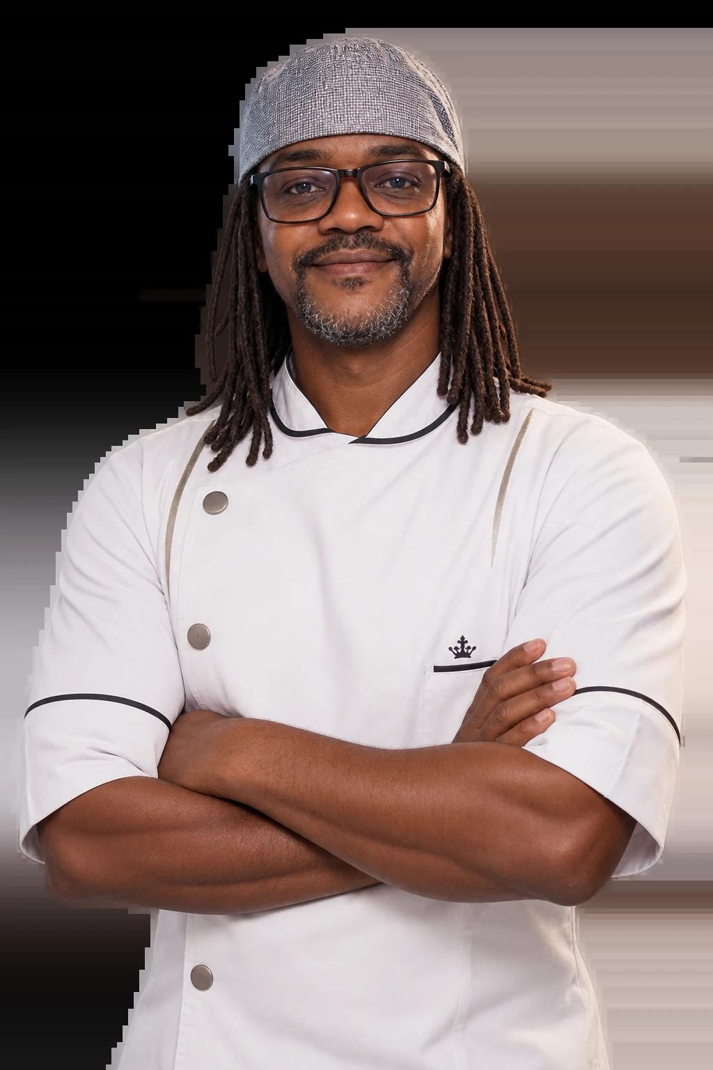 José Renato Calixto com uniforme de padeiro